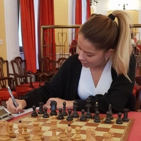 Chess Lessons New York | Women FIDE Master | Caty
